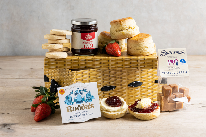 Cream Tea Sweet Treats Hamper for 4